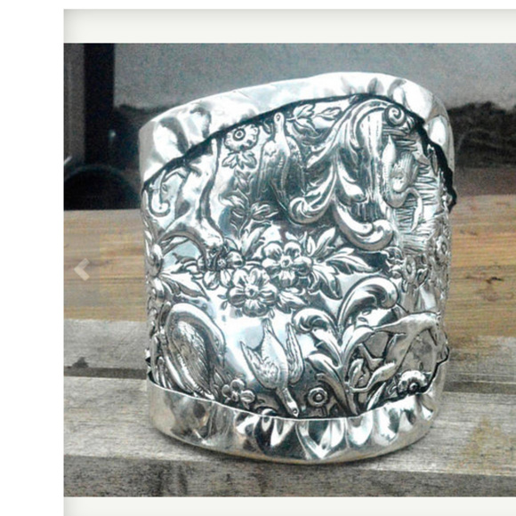 Heavy Mens Wide Sterling Silver Cuff Bracelet Dogs - Picture 2 of 8